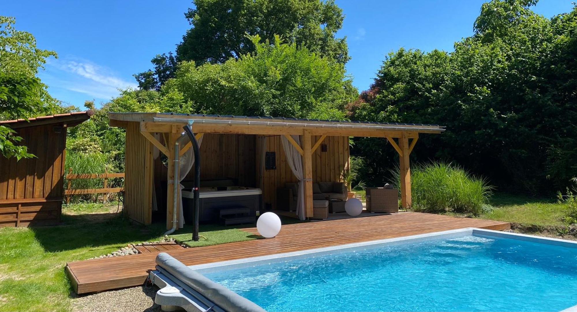 Gites & Spa De Charme " Ploum" Pouydesseaux 外观 照片